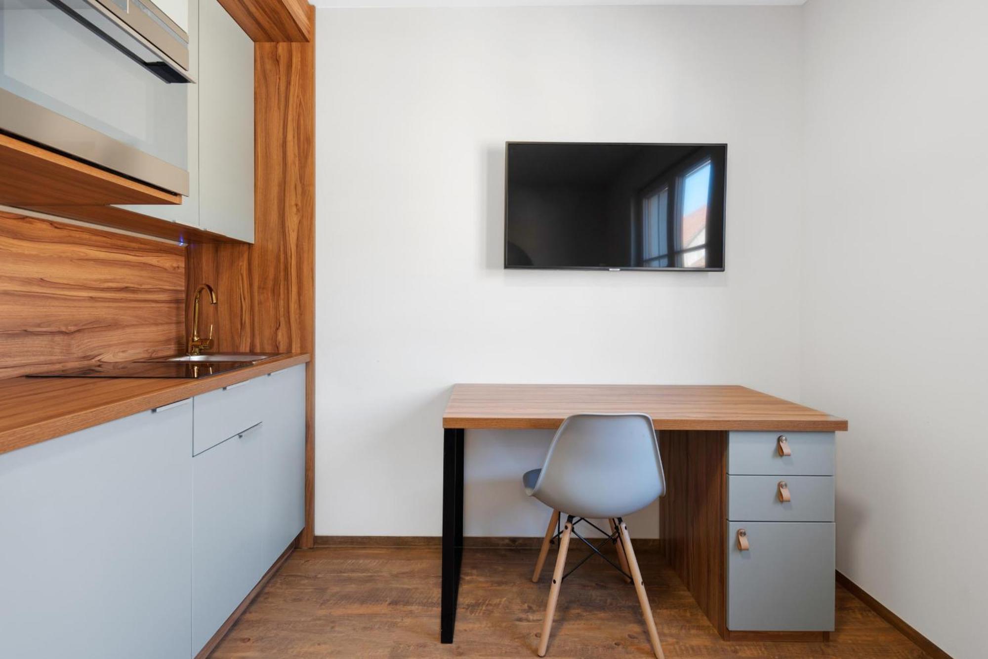 Schickes All-Inklusive Apartmentzimmer By Resida Asset Gmbh Brunn am Gebirge Exterior photo